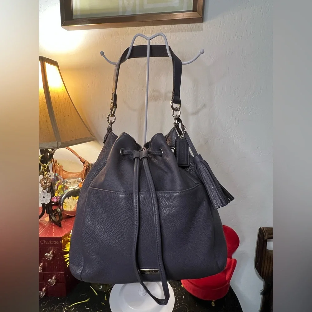 Coach 2013 Avery Purple Gray Leather Bucket Crossbody Bag